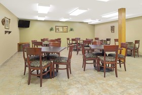 Super 8 by Wyndham St. Clair MO