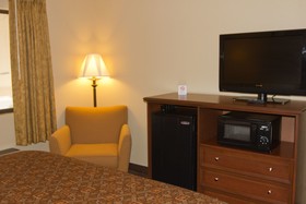 Greenlight Inn & Suites