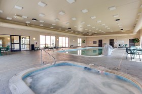 Drury Inn & Suites St. Joseph