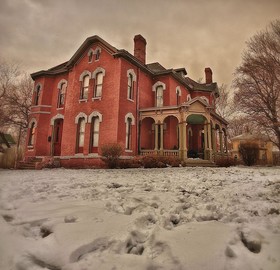 Whiskey Mansion Bed & Breakfast