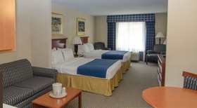 Crossroads Inn & Suites