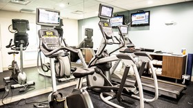 Holiday Inn Express Hotel & Suites Sedalia