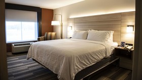 Holiday Inn Express Hotel & Suites Sedalia