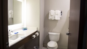 Holiday Inn Express Hotel & Suites Sedalia