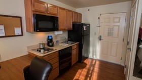 Candlewood Suites Springfield South
