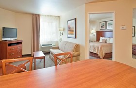 Candlewood Suites Springfield South