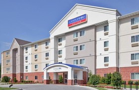 Candlewood Suites Springfield South