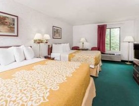 Days Inn by Wyndham Battlefield Rd/Hwy 65