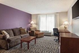 Baymont by Wyndham Springfield I-44
