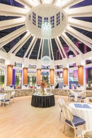 University Plaza Hotel
