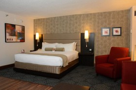University Plaza Hotel