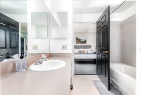 CozySuites Central West End