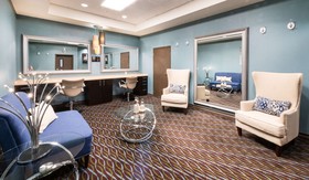 Aviator Hotel & Suites, BW Signature Collection