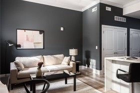 Bordeaux - Luxe LF Square Apts with Rooftop by Zencity
