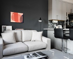 Bordeaux - Luxe LF Square Apts with Rooftop by Zencity