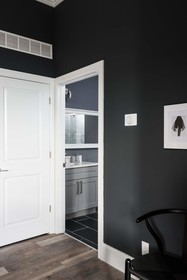 Bordeaux - Luxe LF Square Apts with Rooftop by Zencity