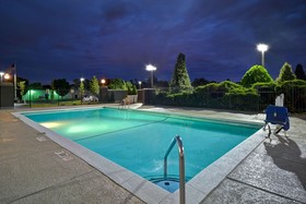DoubleTree by Hilton St. Louis Airport