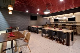 DoubleTree by Hilton St. Louis Airport