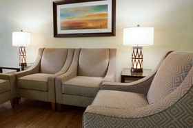 Drury Inn & Suites Convention Center