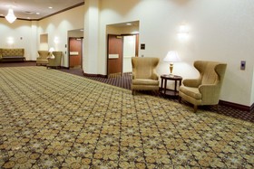 Drury Inn & Suites Convention Center