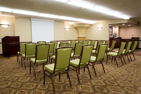 Drury Inn & Suites Convention Center