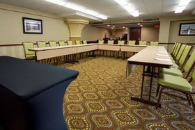 Drury Inn & Suites Convention Center