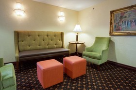 Drury Inn & Suites Convention Center