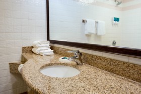 Drury Inn & Suites Convention Center