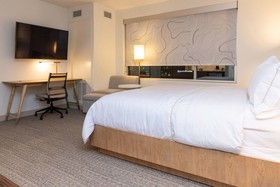 Element St. Louis Midtown