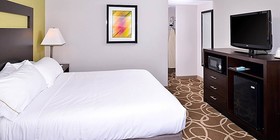 Elimwood Hotel