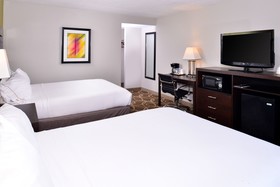 Elimwood Hotel