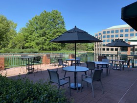 Elimwood Hotel