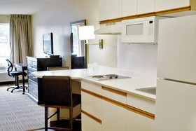 Extended Stay America St. Louis Westport Central