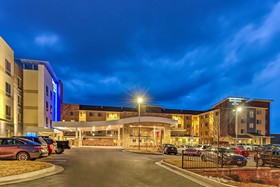 Fairfield Inn & Suites St. Louis Westport