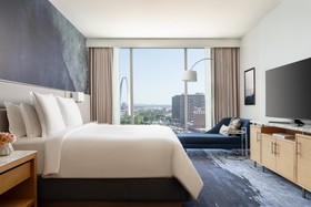 Four Seasons Hotel St. Louis