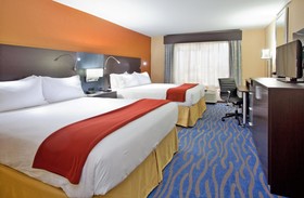 Holiday Inn Express & Suites St Louis Airport
