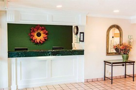 Motel 6 Maryland Heights