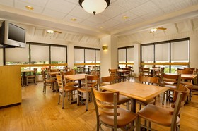 Pear Tree Inn St. Louis Airport