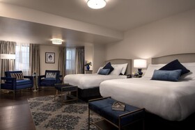Seven Gables Inn