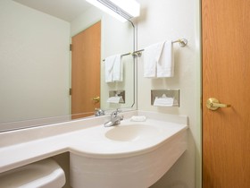 Microtel Inn & Suites by Wyndham Sainte Genevieve