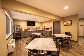 Cobblestone Inn & Suites Trenton