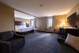 Cobblestone Inn & Suites Trenton