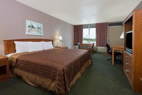 Travelodge Diamond Inn