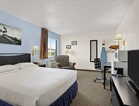 Super 8 by Wyndham Washington