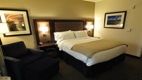 Holiday Inn Express & Suites Belgrade