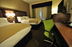 Holiday Inn Express & Suites Belgrade
