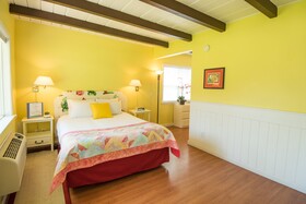The Islander Inn