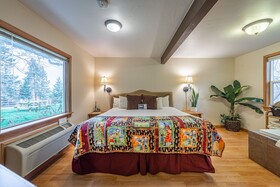 The Islander Inn