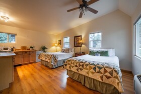 The Islander Inn
