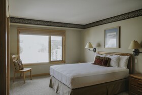 Shoshone Condominium Hotel